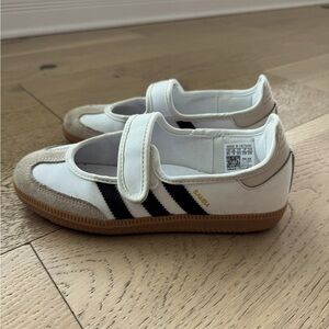 Adidas samba Mary Jane girls size 3.5